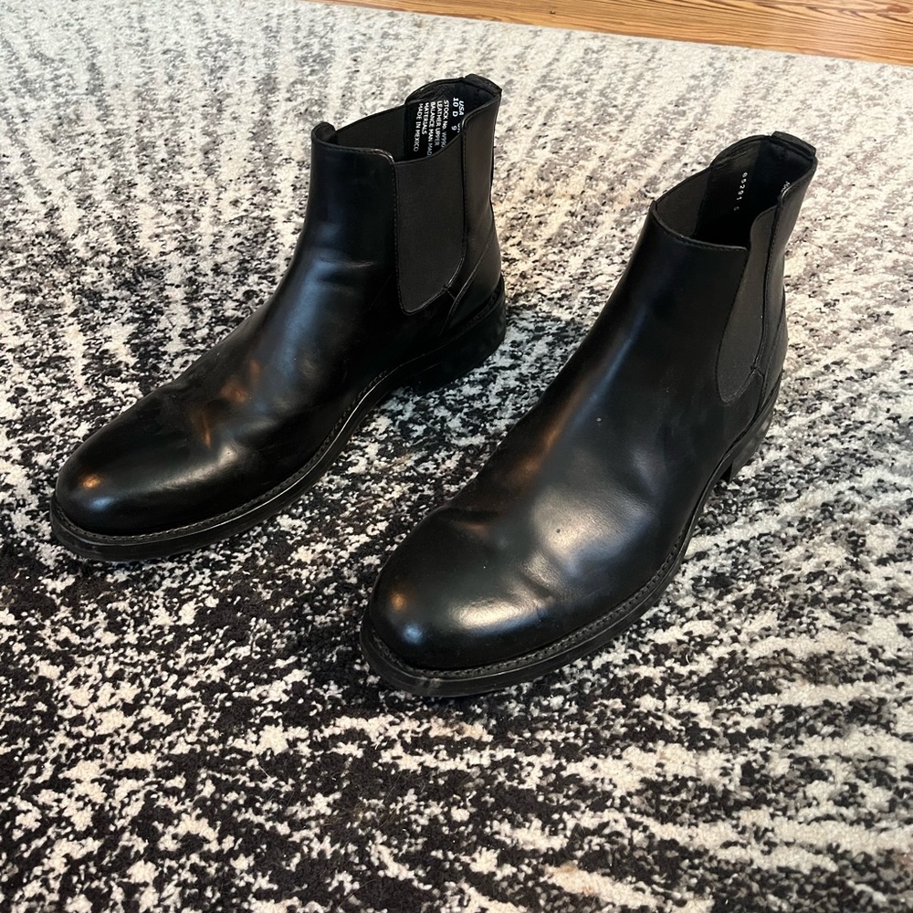 Wolverine Chelsea boot
